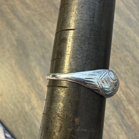 Engraved Sterling Silver Women's Dome Ring size 6.5 - Picture 2 of 4